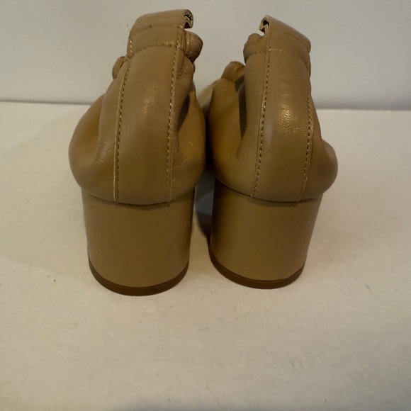 Tan Women's Shoes - Picture 4 of 11